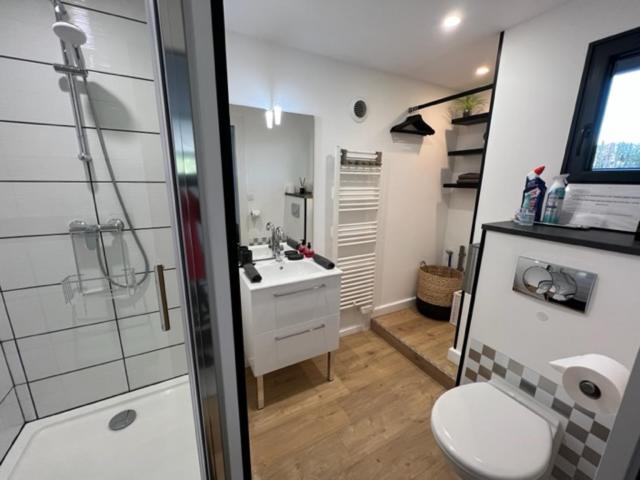 Charmant Studio Neuf De 40M2 / Tout Confort Arques-la-Bataille Exteriör bild