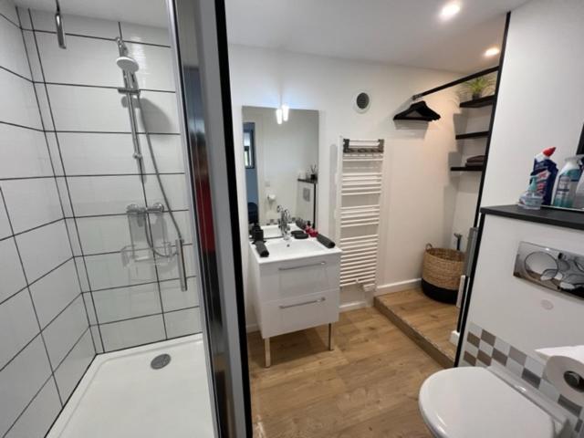 Charmant Studio Neuf De 40M2 / Tout Confort Arques-la-Bataille Exteriör bild